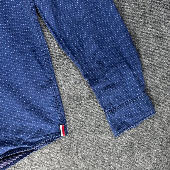 Tommy HIlfiger Shirt Mens Large Blue Dot Button Down Custom Fit Pocket Hem Logo - Picture 3 of 9